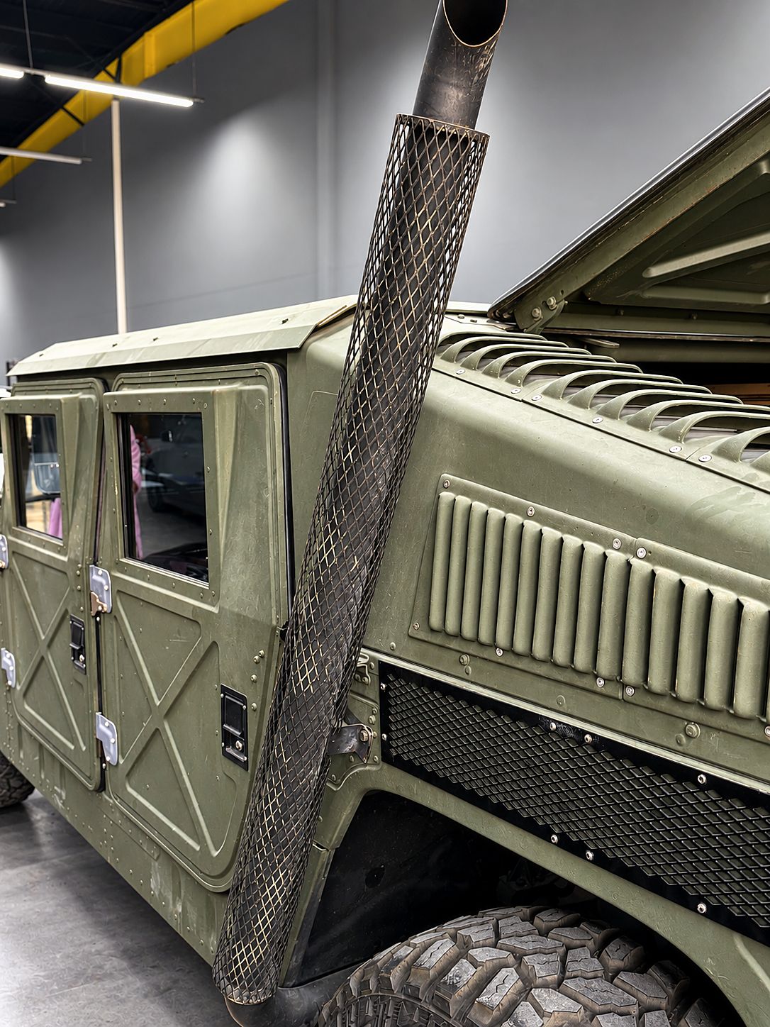 HUMVEE — До